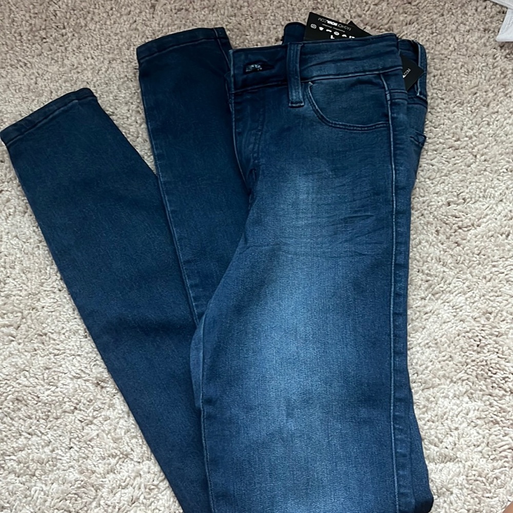 Fashion nova jeans size 1
